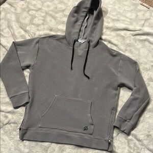 Peloton Ribbed Side Zipper Hoodie Size Medium